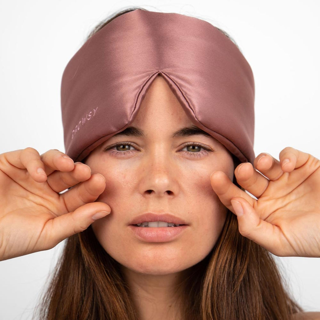 Silk Sleep Mask - Face-Hugging, Padded Cocoon for Luxury Sleep in Total Darkness